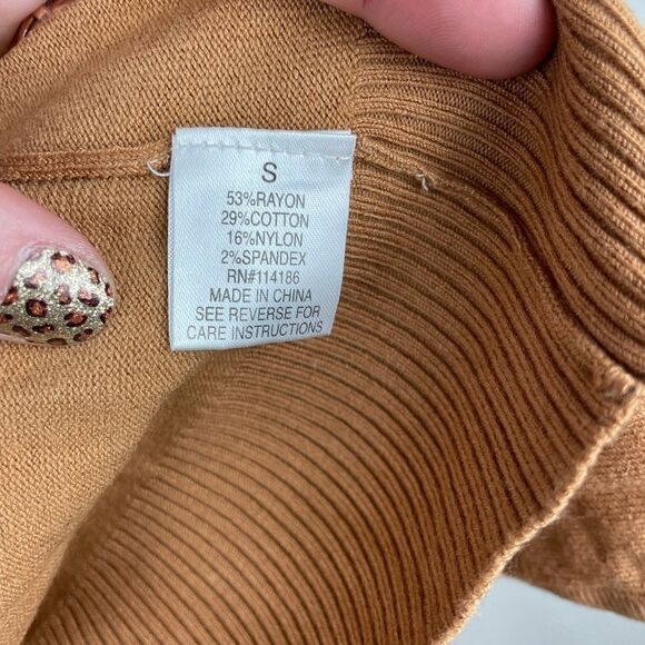 EUC Luciano Dante Tie Cardigan with a Floral Beaded Pattern Size S - Picture 8 of 8